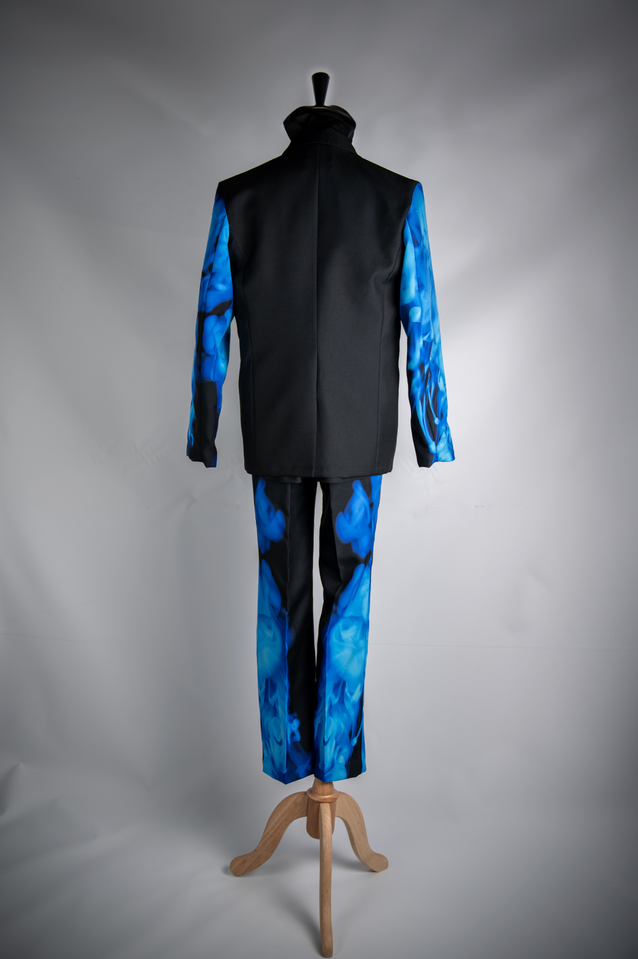 No.12 Susanoo Magic Suits (set up)【limited edition collection】